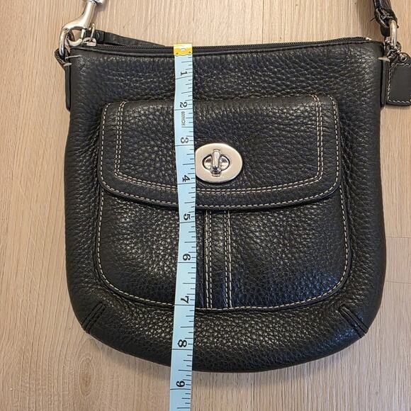 Coach Black Pebbled Leather Crossbody Classic Minimalist Hamilton Small Purse - Picture 3 of 10